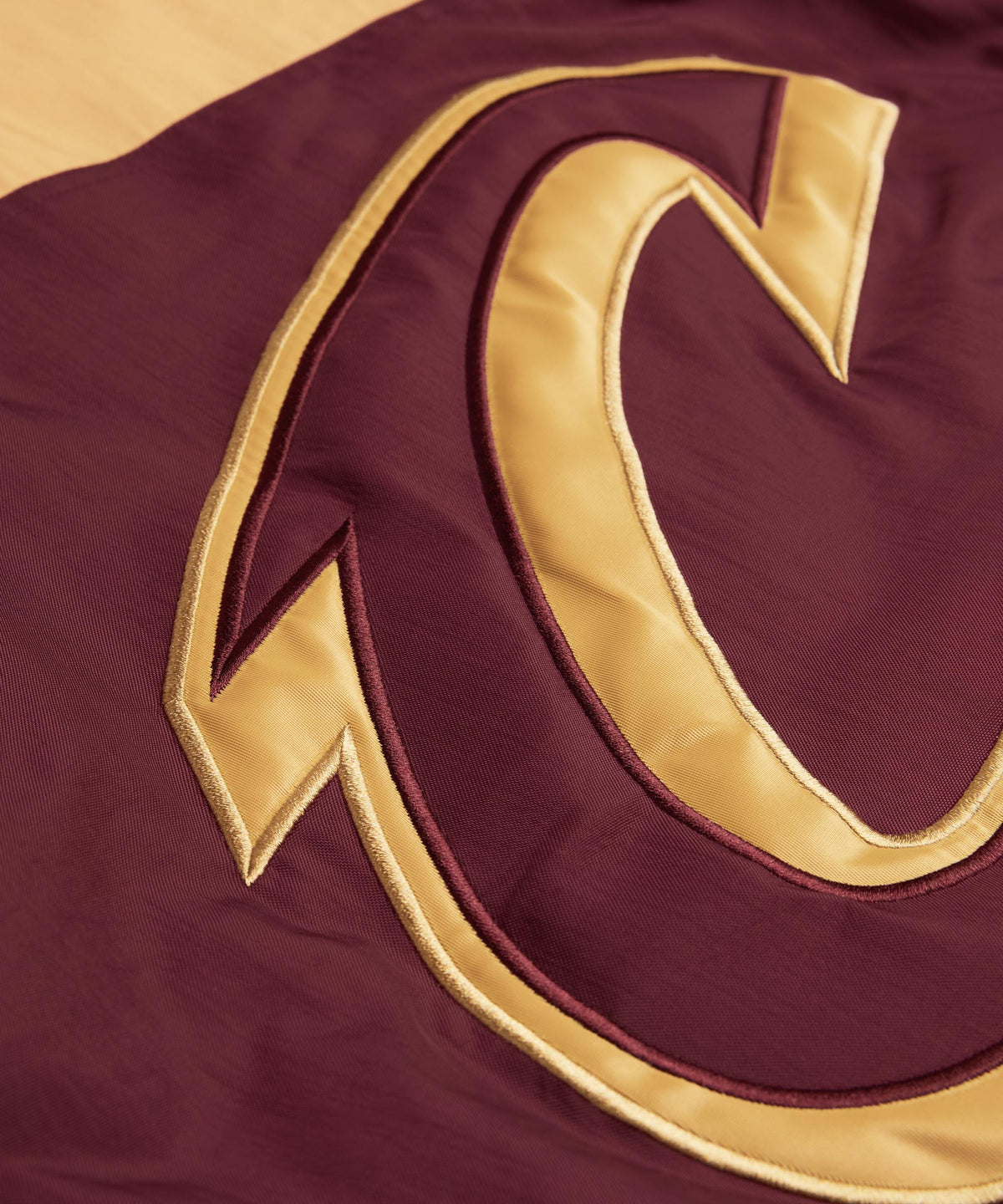 HOMAGE X Starter Cavs Pullover Jacket product image 5