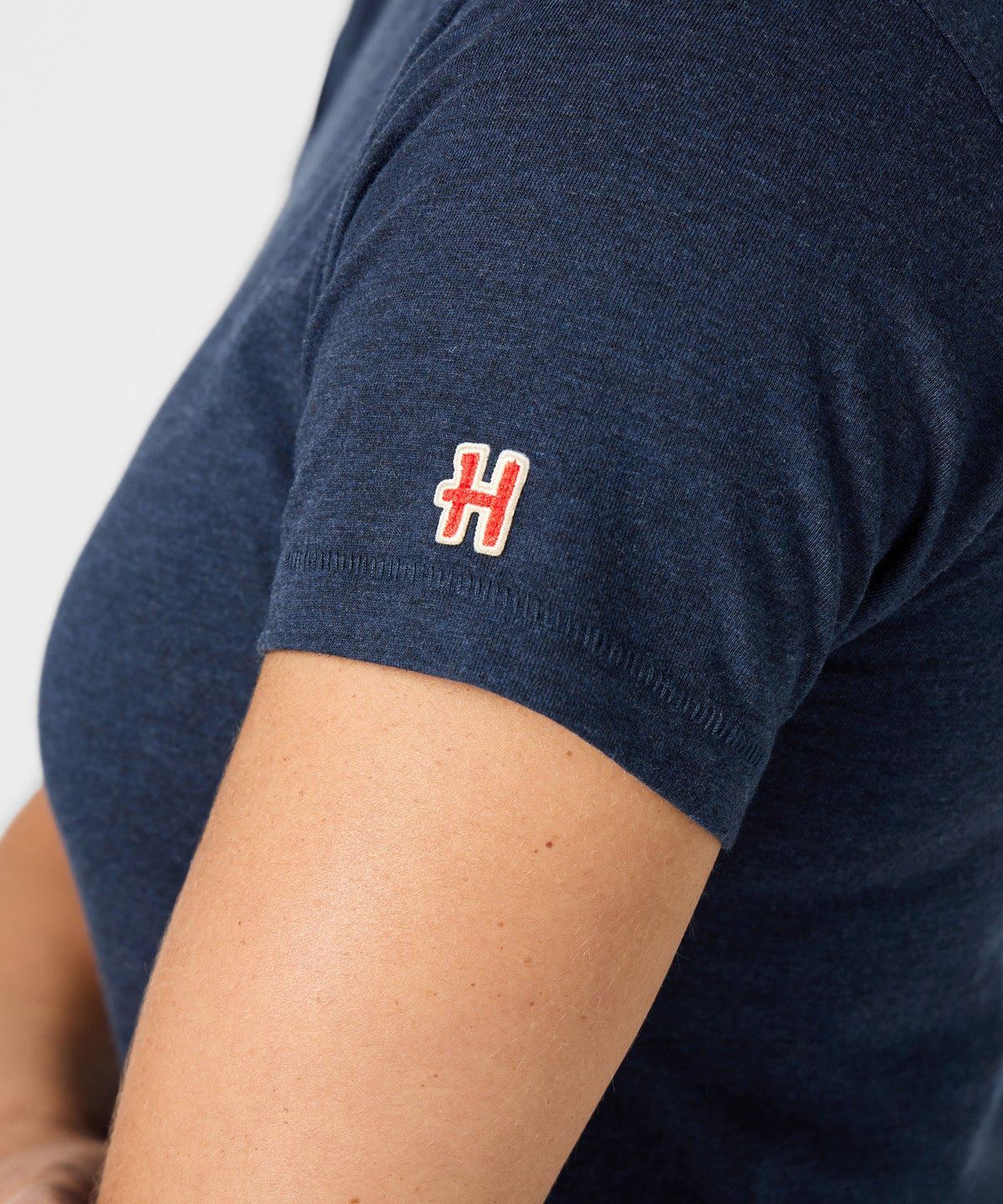Women's Memphis Grizzlies Alt Logo product image 5